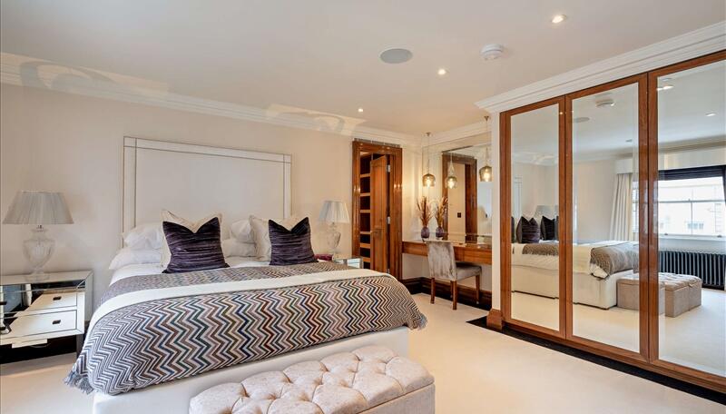 Grosvenor Hill, London
